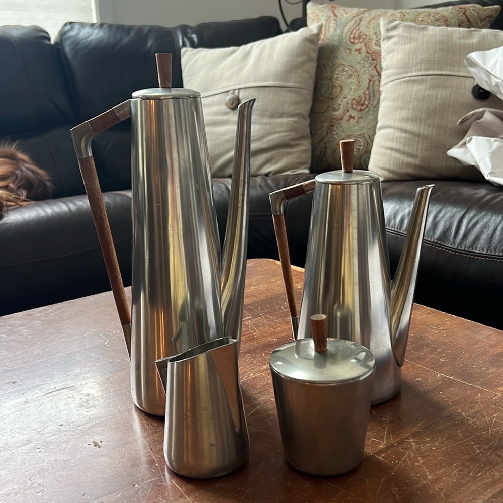 Royal Holland Pewter Daalerop; Pewter Coffee - Tea Set w/Sugar & Crramer